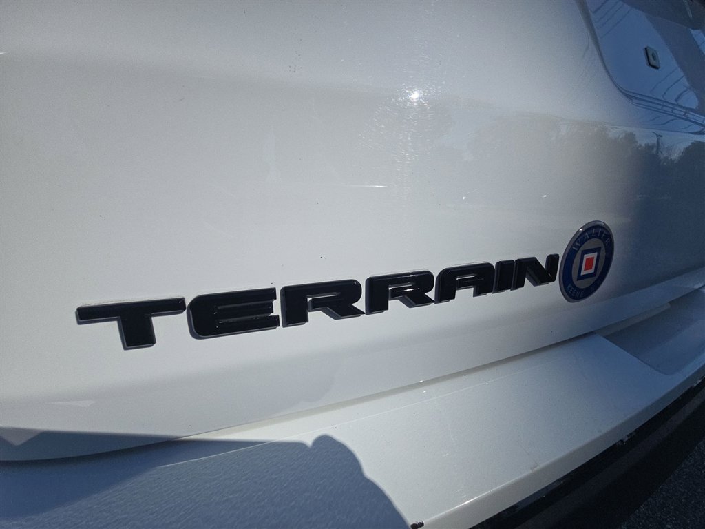 Used 2021 GMC Terrain SLE w/ Driver Convenience Package image 31