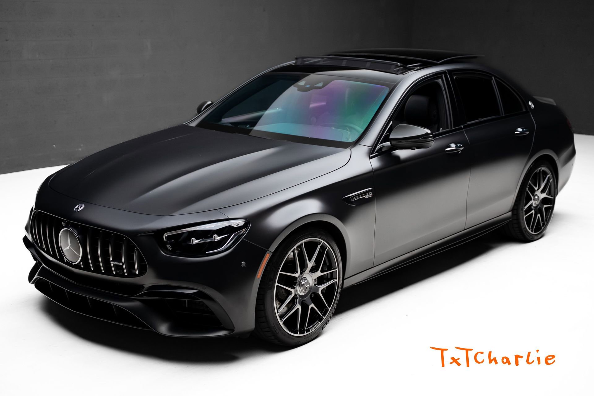 Used 2023 Mercedes-Benz E 63 AMG S image 1