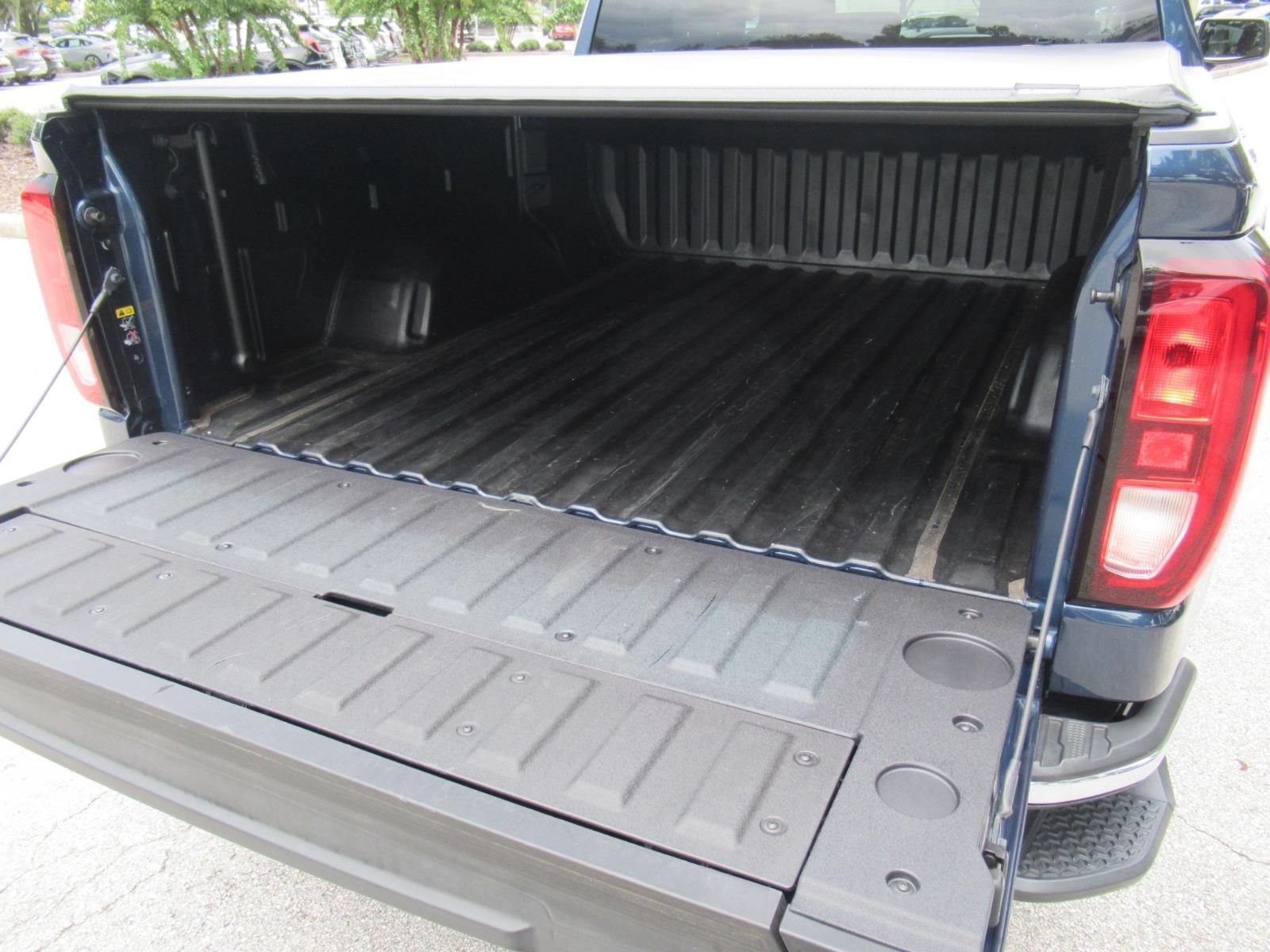 Used 2021 GMC Sierra 1500 SLE AWD/4WD image 35
