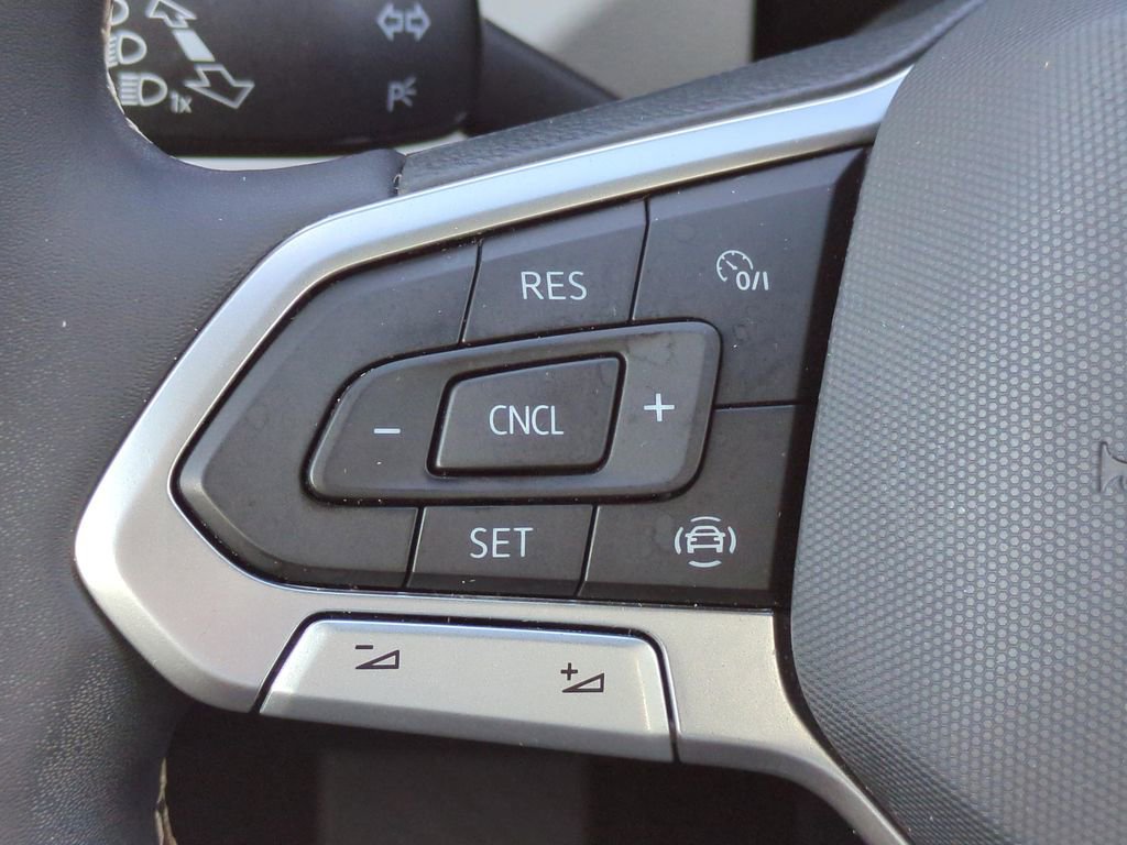 Used 2023 Volkswagen Taos S image 20