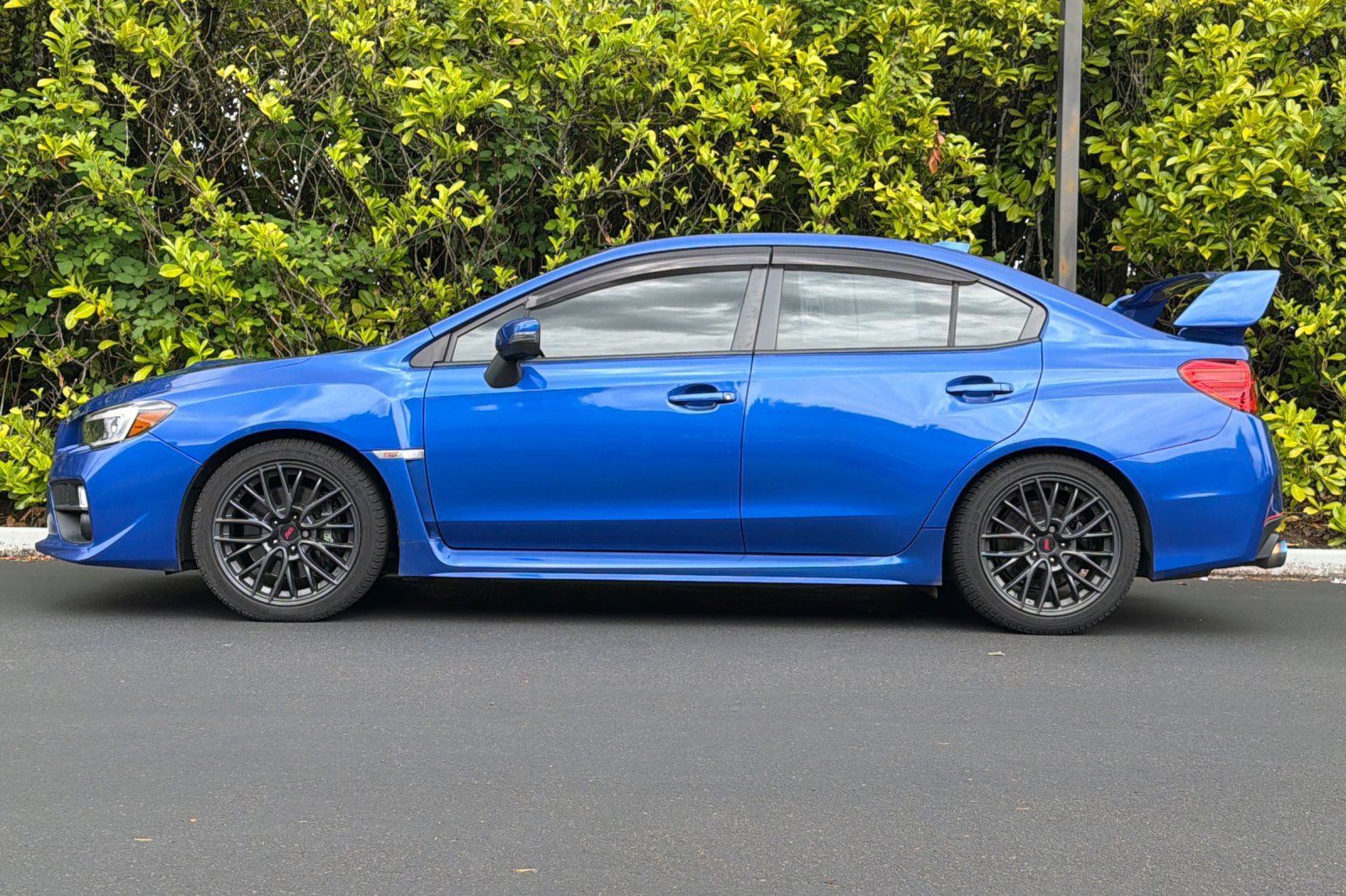 Used 2017 Subaru WRX STI Limited w/ Popular Package #3 AWD/4WD image 7