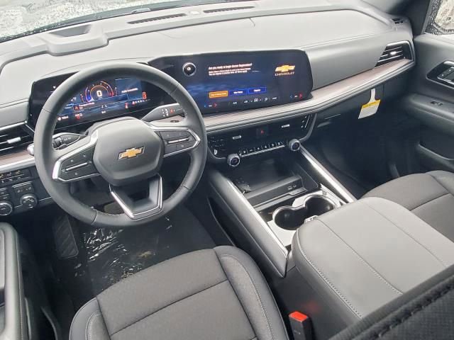 New 2026 Chevrolet Suburban LS image 25