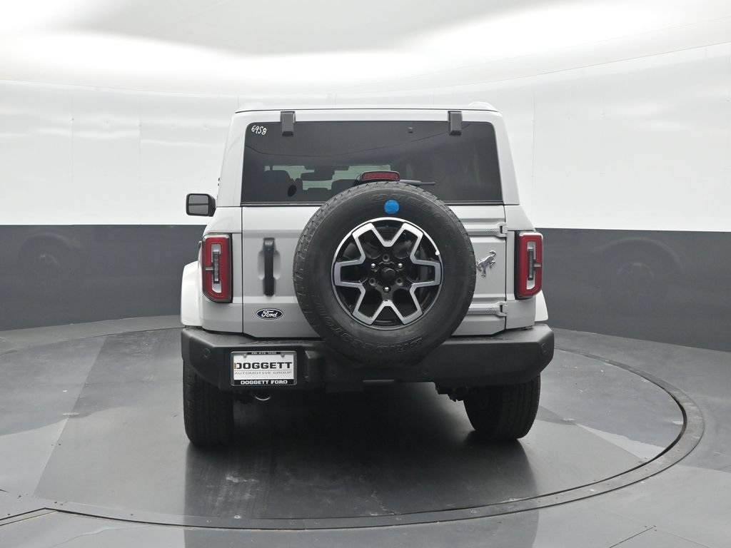 New 2026 Ford Bronco Outer Banks AWD/4WD image 17