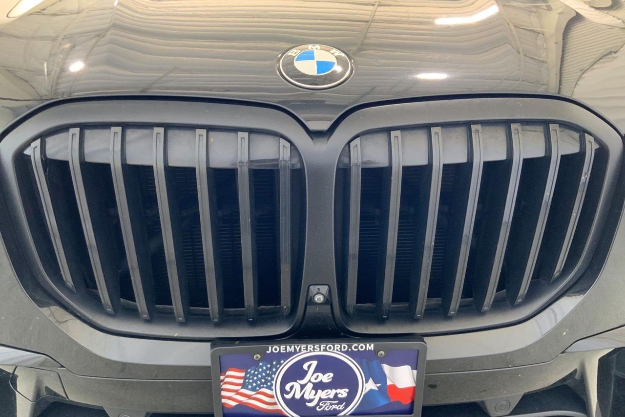Used 2024 BMW X7 xDrive40i w/ Executive Package AWD/4WD image 27
