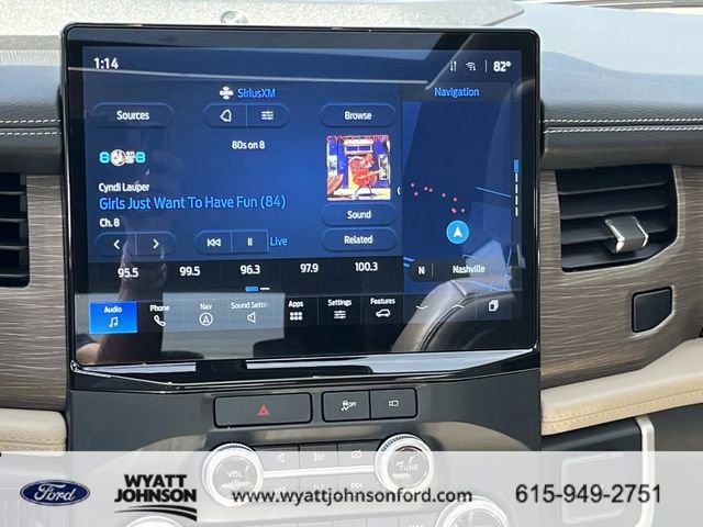 Used 2022 Ford Expedition Max Limited image 17