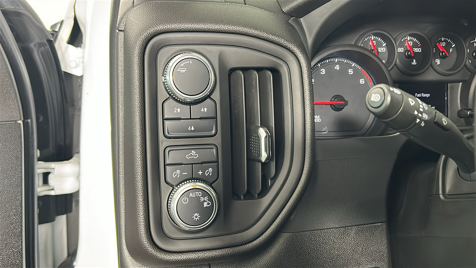 Used 2024 GMC Sierra 2500 Pro w/ Convenience Package AWD/4WD image 23