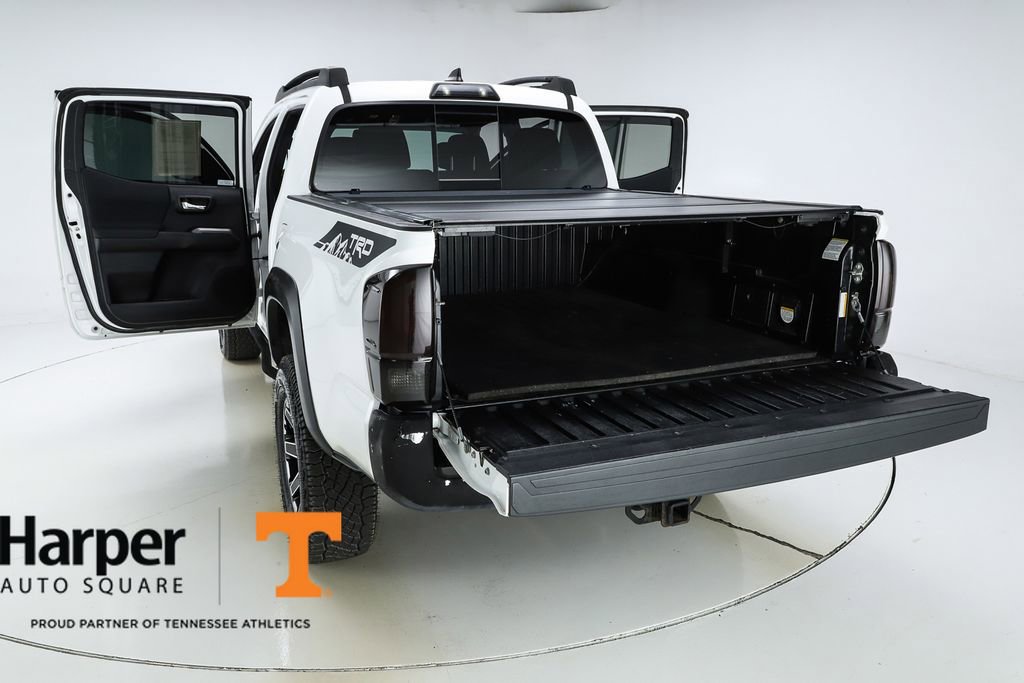 Used 2018 Toyota Tacoma TRD Off-Road image 29