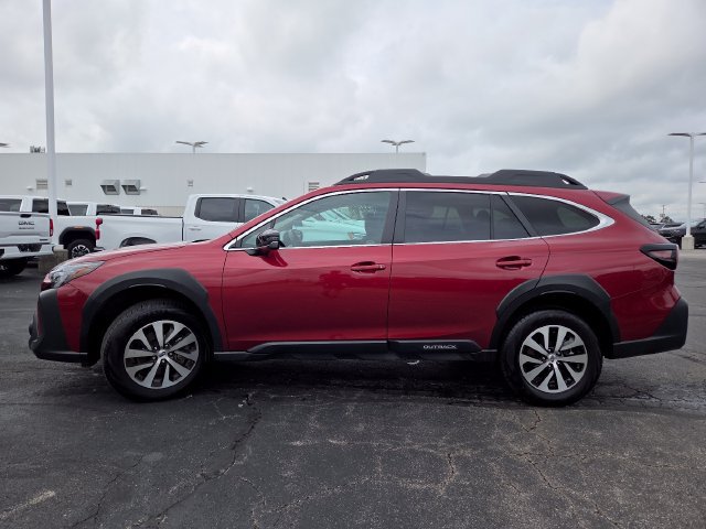 Used 2025 Subaru Outback Premium w/ Popular Package #1A AWD/4WD image 12