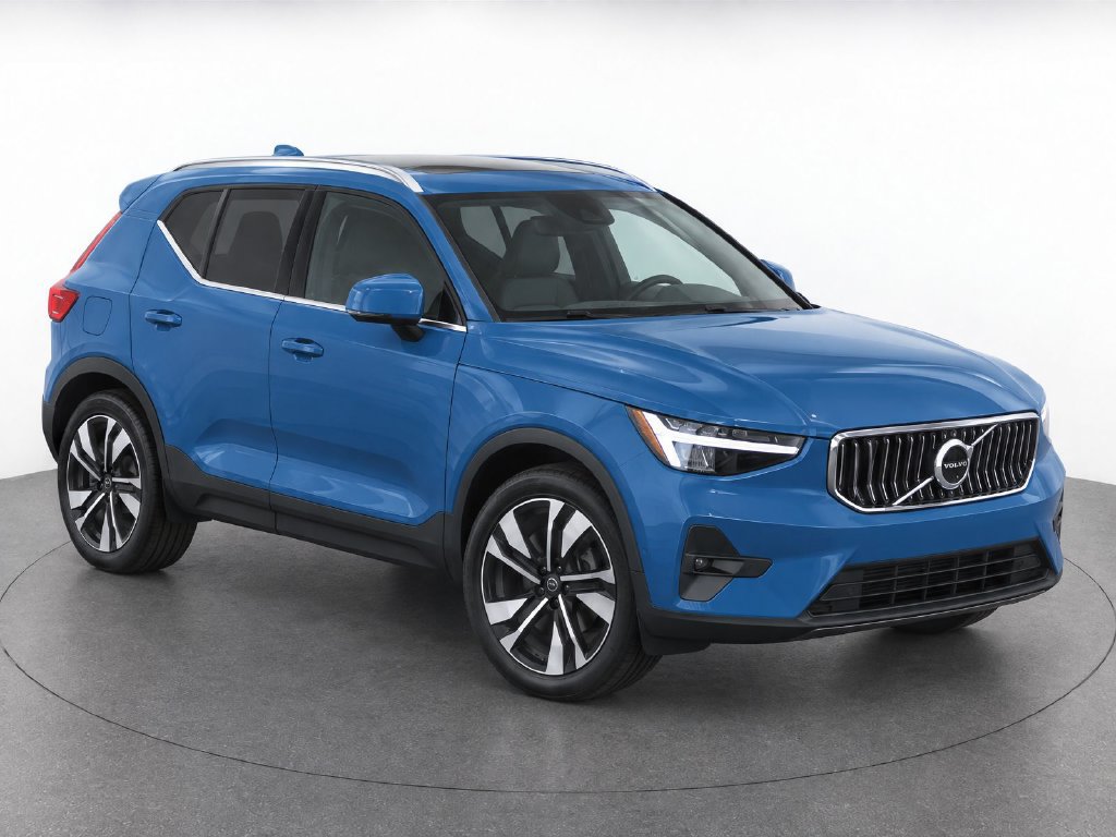 Certified 2024 Volvo XC40 B5 Plus w/ Protection Package Premier AWD/4WD image 2