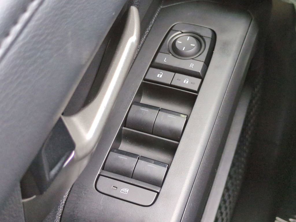 Used 2025 Toyota Tacoma Trailhunter image 23