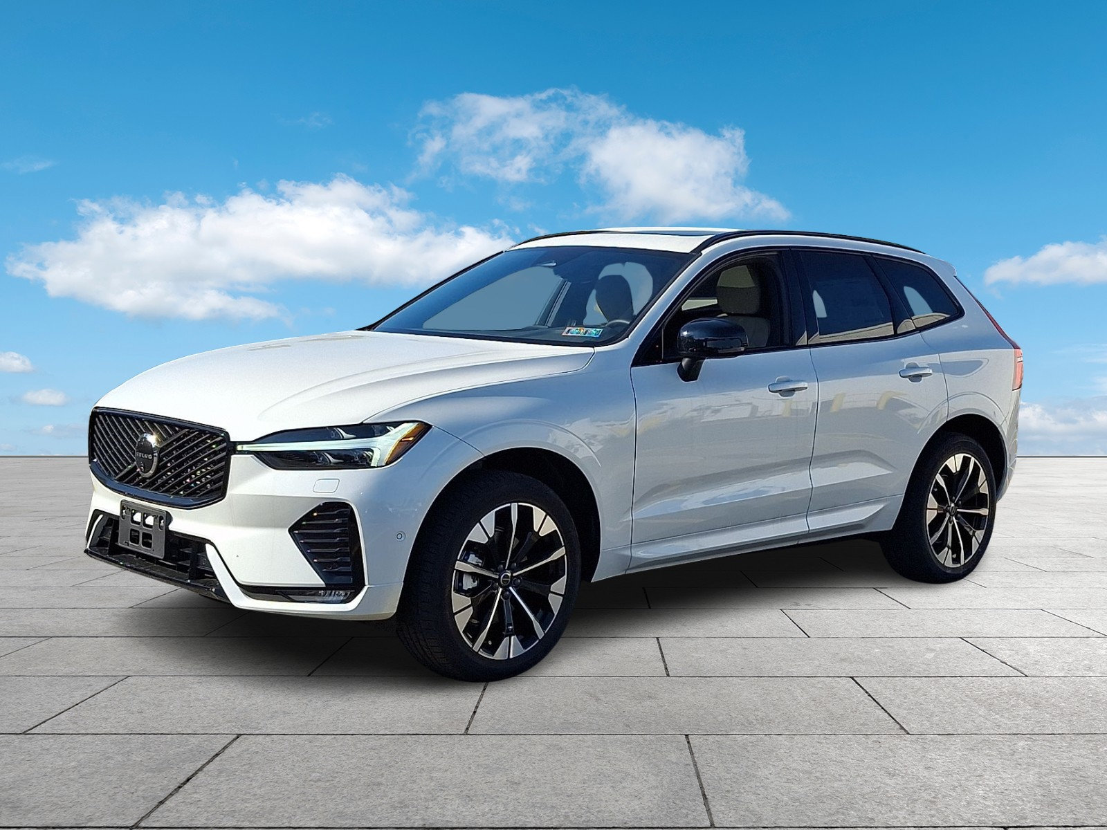 New 2026 Volvo XC60 B5 Plus w/ Protection Package Premier AWD/4WD image 3