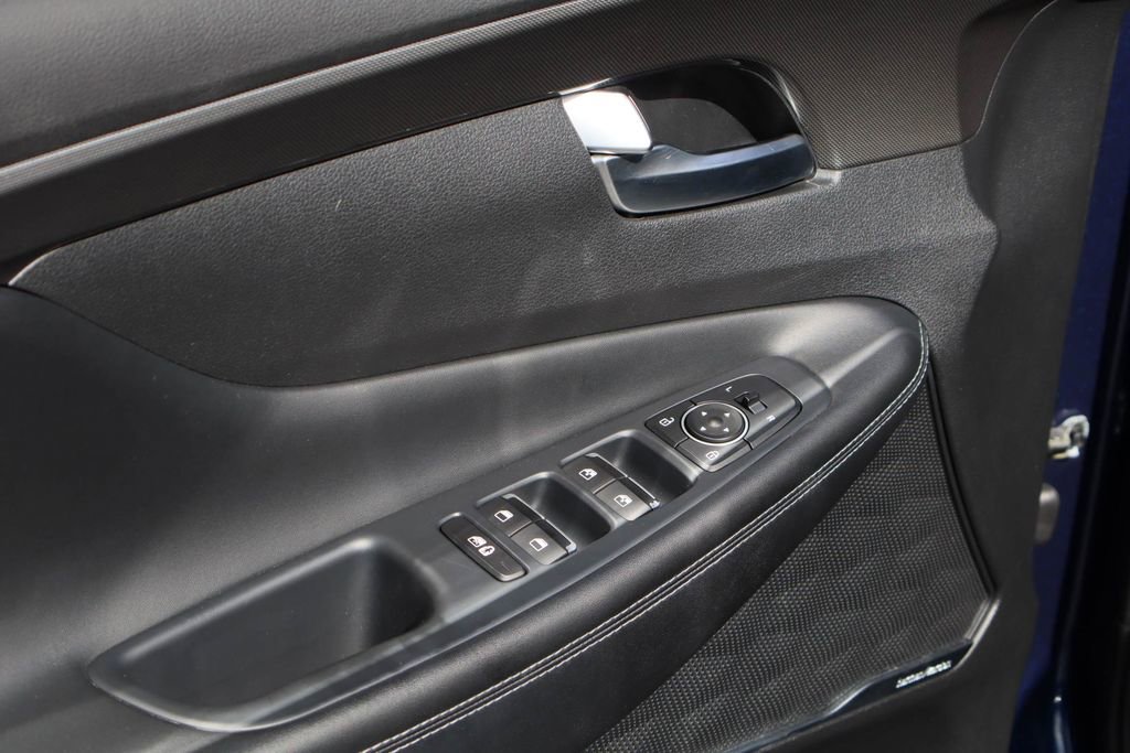 Used 2023 Hyundai Santa Fe SEL w/ Premium Package FWD image 18