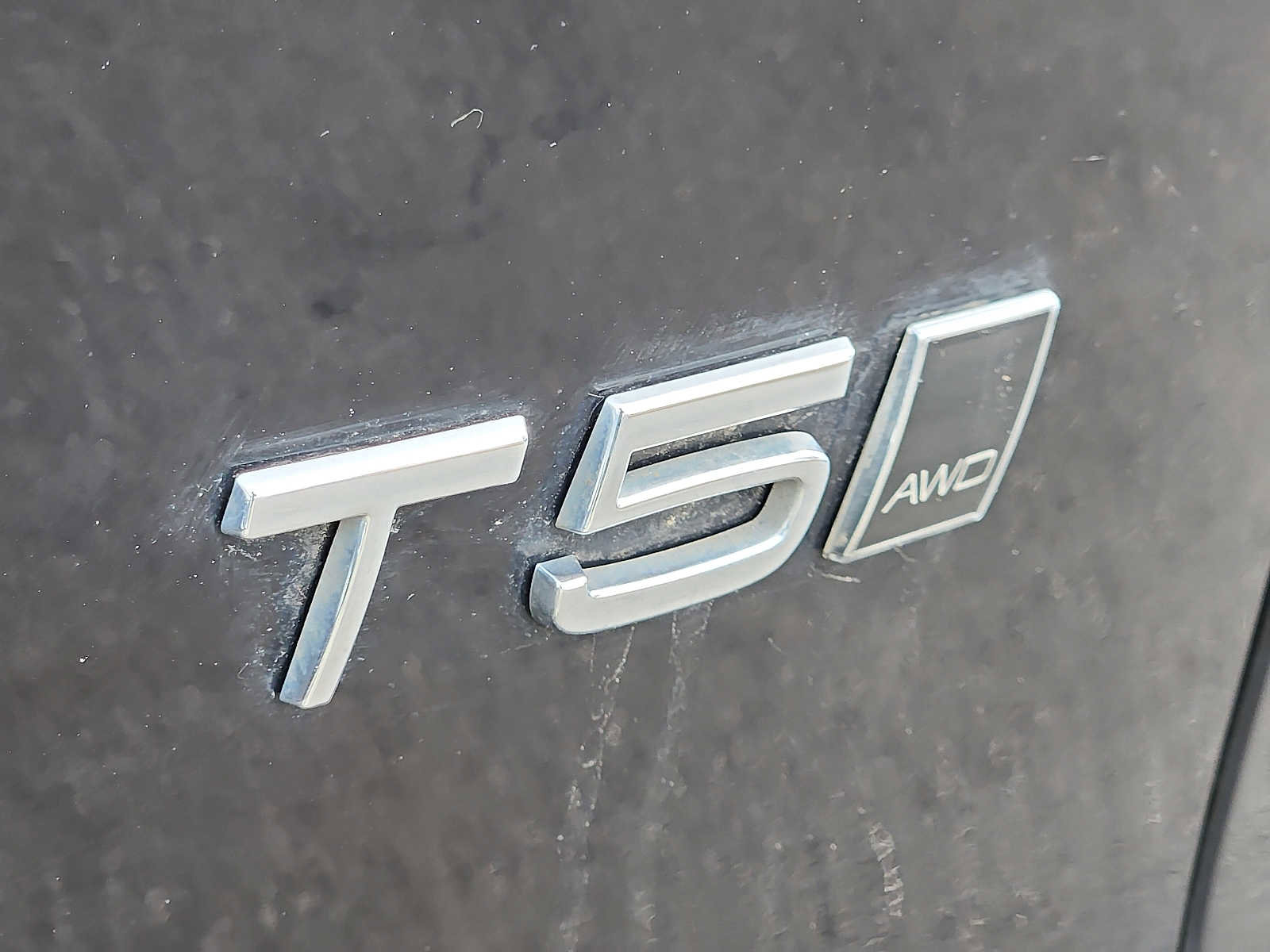 Used 2019 Volvo XC40 T5 Momentum image 29