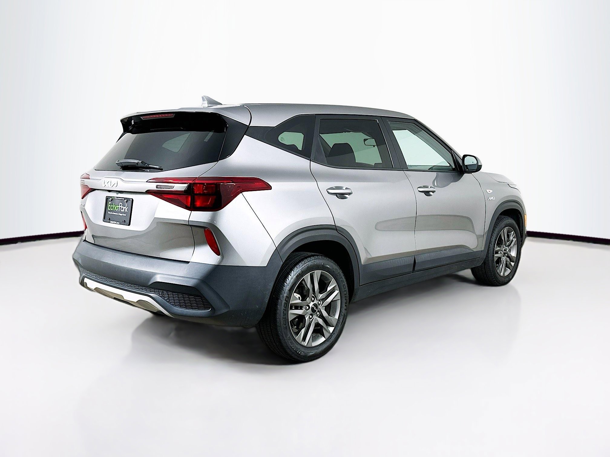 Used 2023 Kia Seltos LX image 9