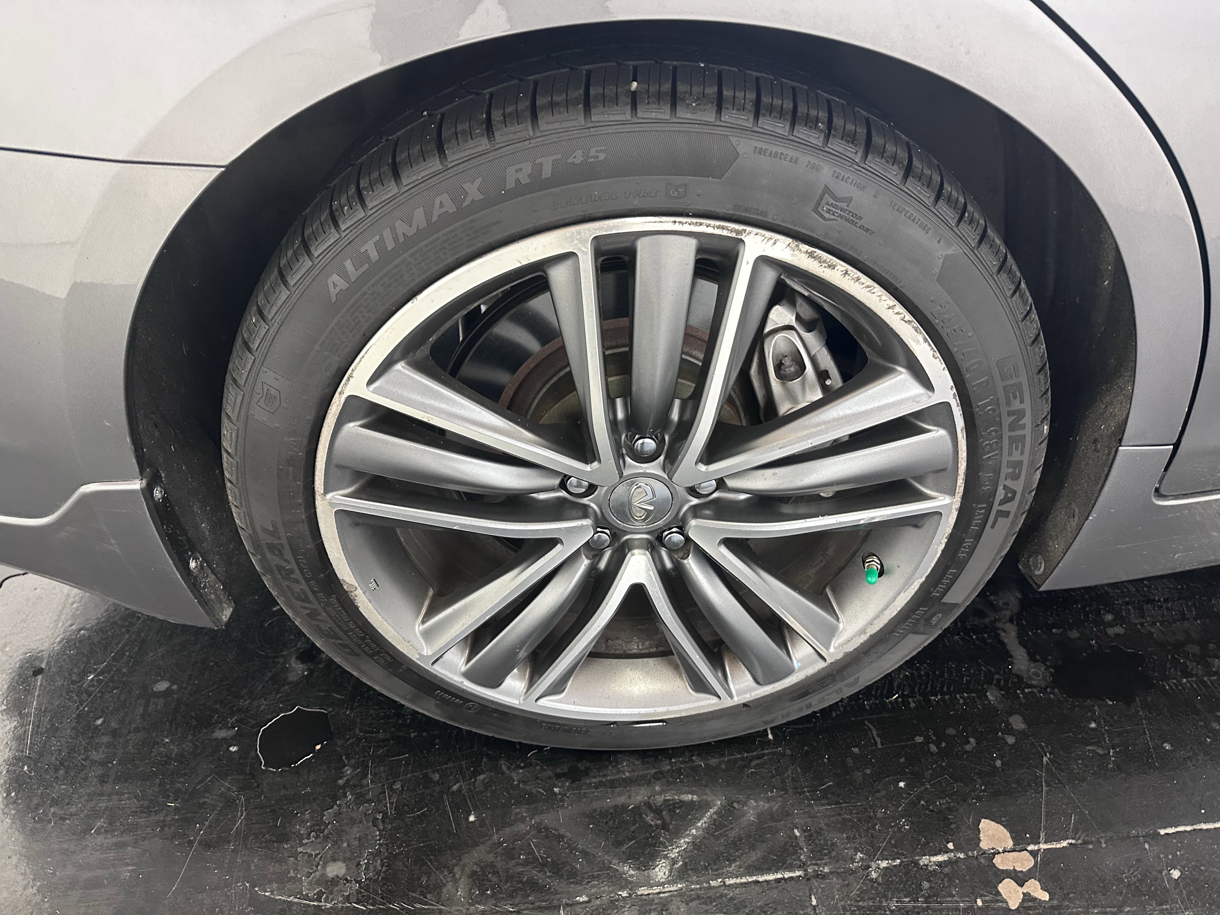 Used 2014 INFINITI Q50 Sport w/ Navigation Package image 22