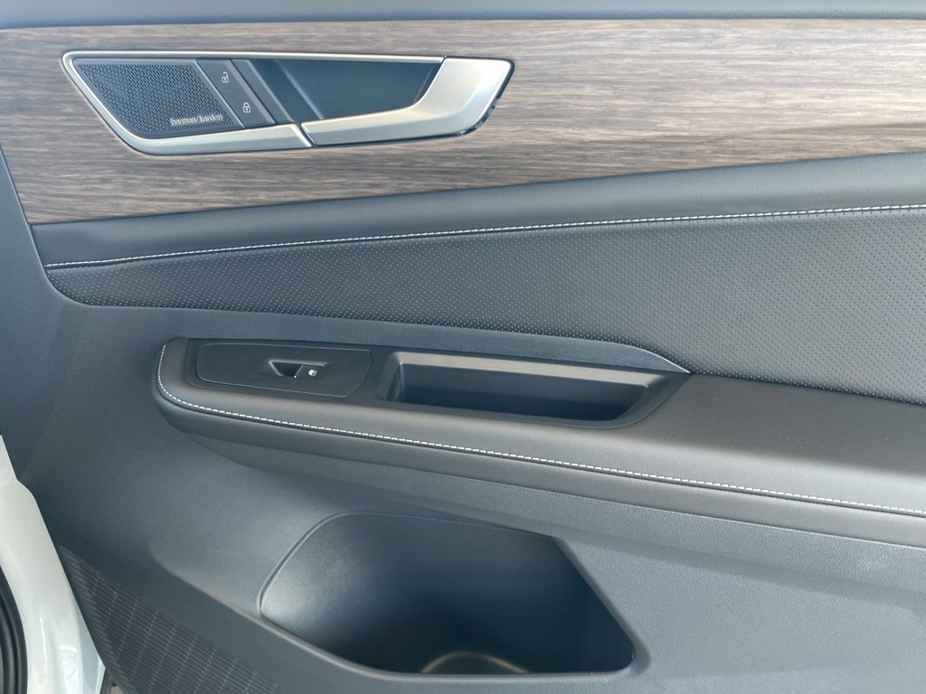 New 2025 Volkswagen Atlas SEL Premium R-Line image 26