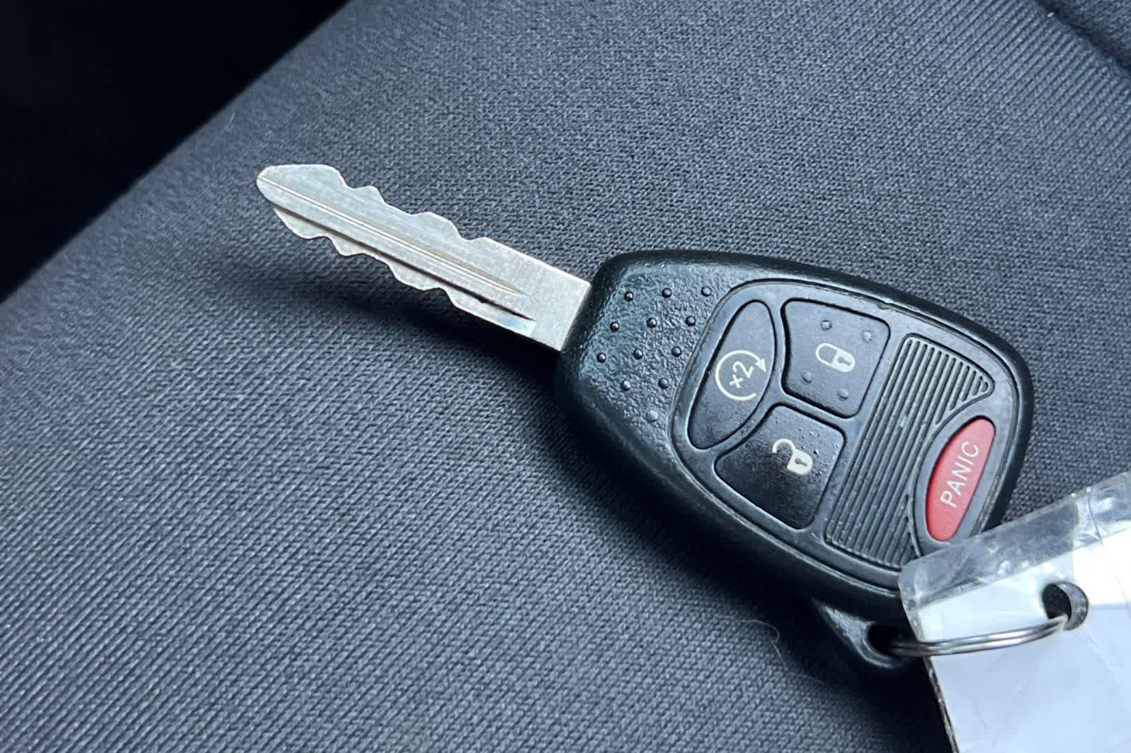 Used 2016 Jeep Patriot Latitude FWD image 27