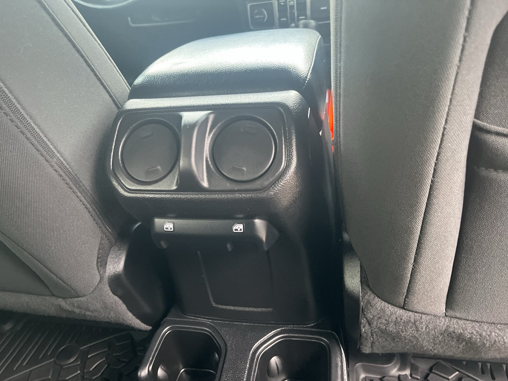 Used 2020 Jeep Wrangler Unlimited Sport S AWD/4WD image 33