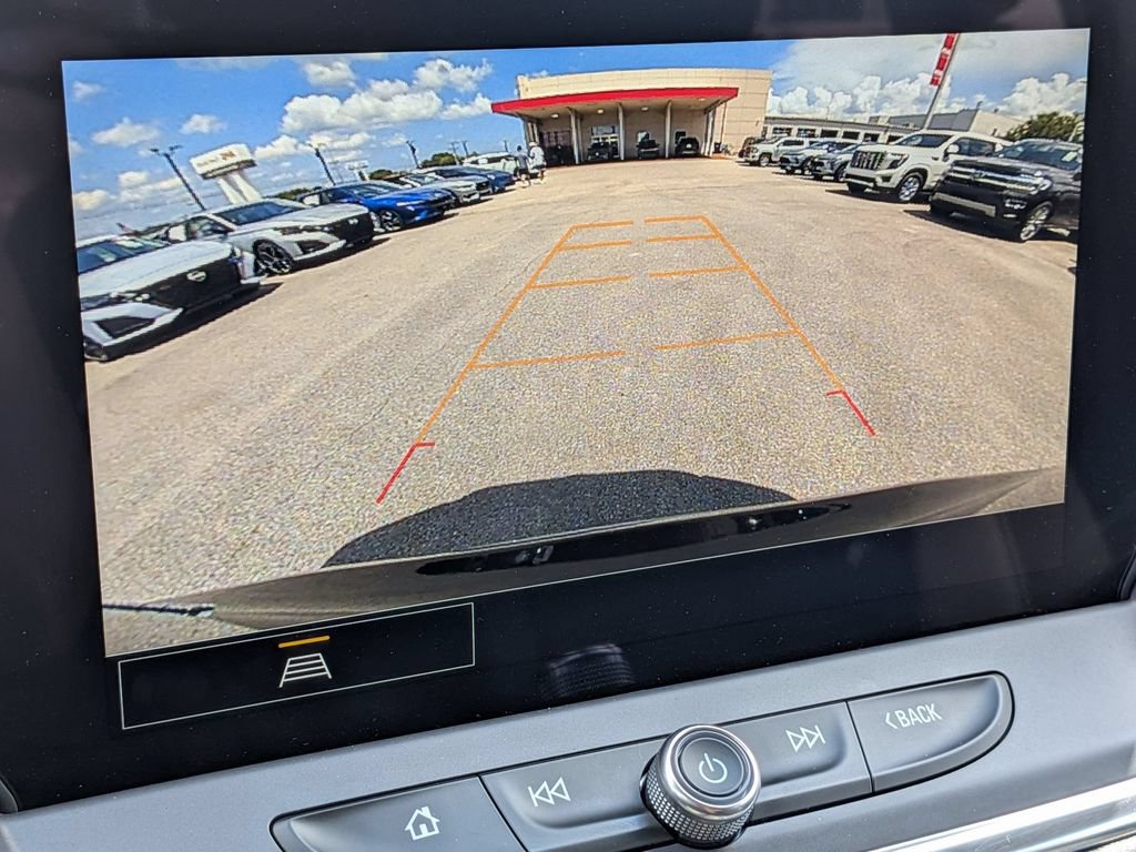 Used 2025 Chevrolet Blazer LT FWD image 18