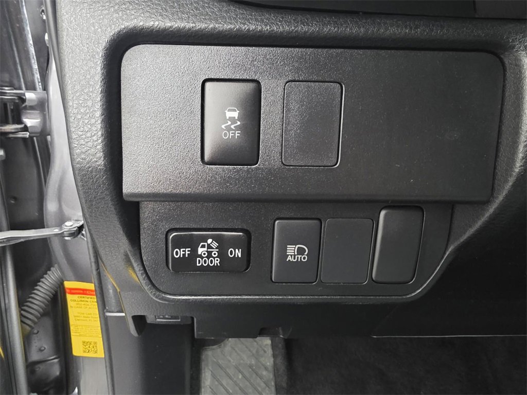 Used 2022 Toyota Tacoma SR5 image 14