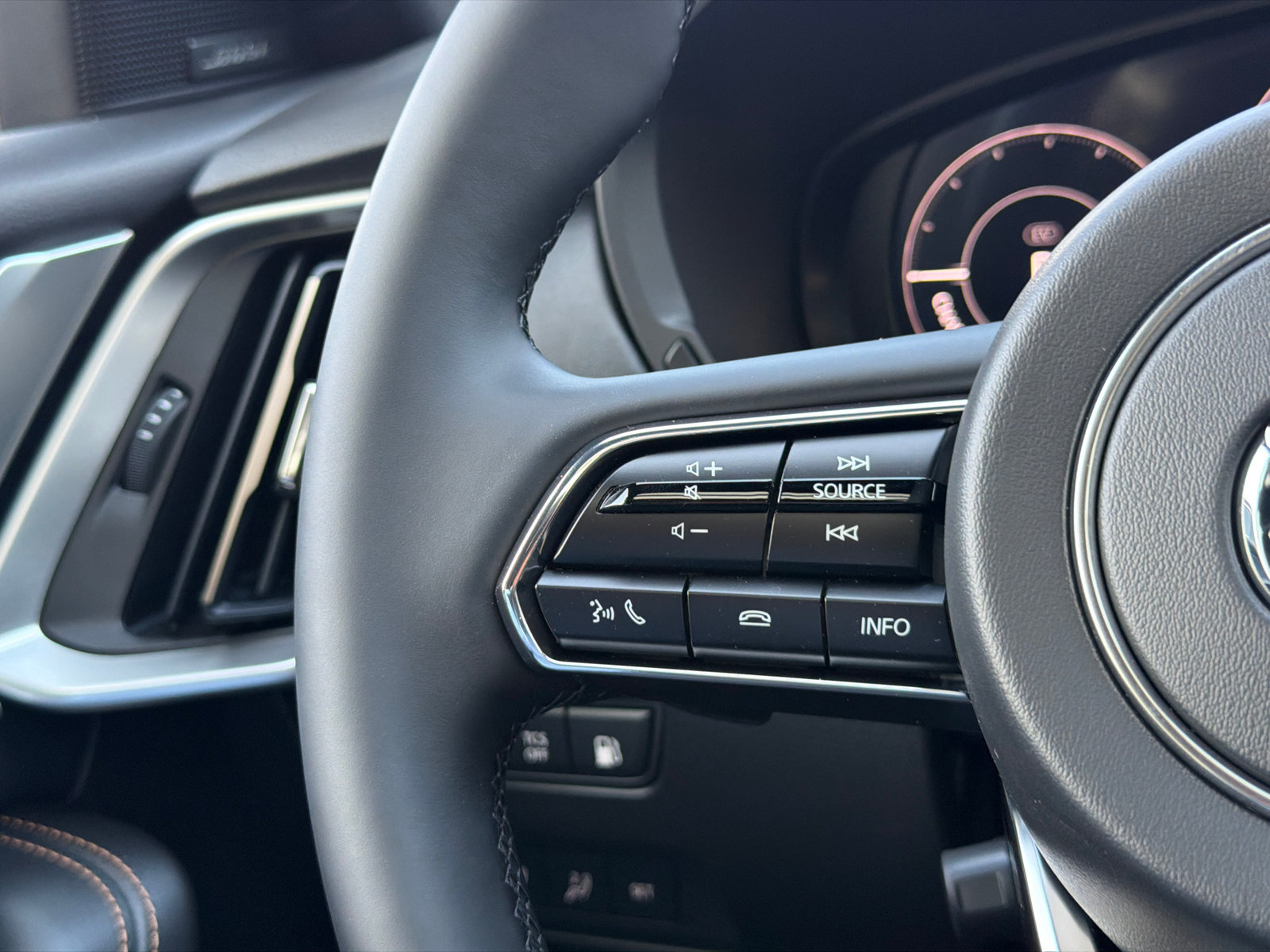 New 2026 MAZDA CX-90 Plug-In Hybrid w/ Premium Plus AWD/4WD image 24