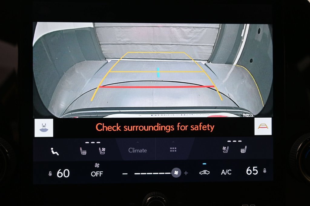 Used 2024 Lexus NX 250 FWD w/ Towing Package (2000 Lbs) image 13