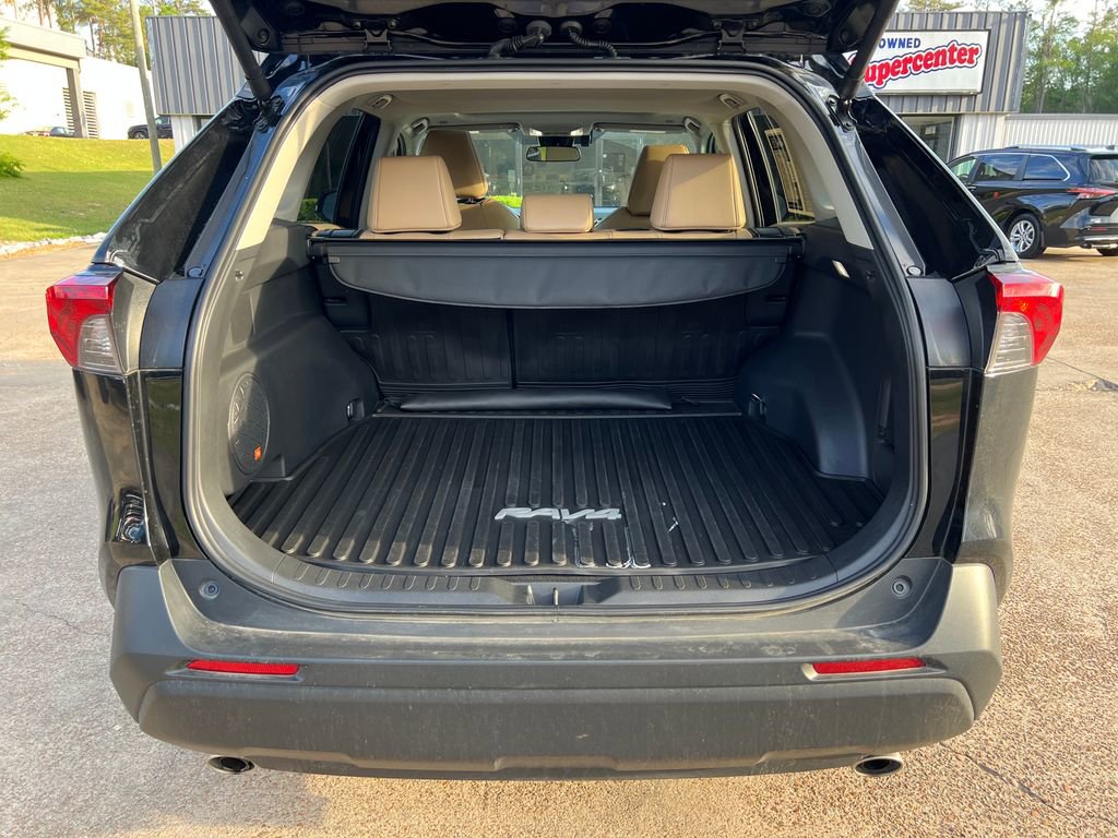 Used 2024 Toyota RAV4 XLE Premium w/ Weather Package AWD/4WD image 21