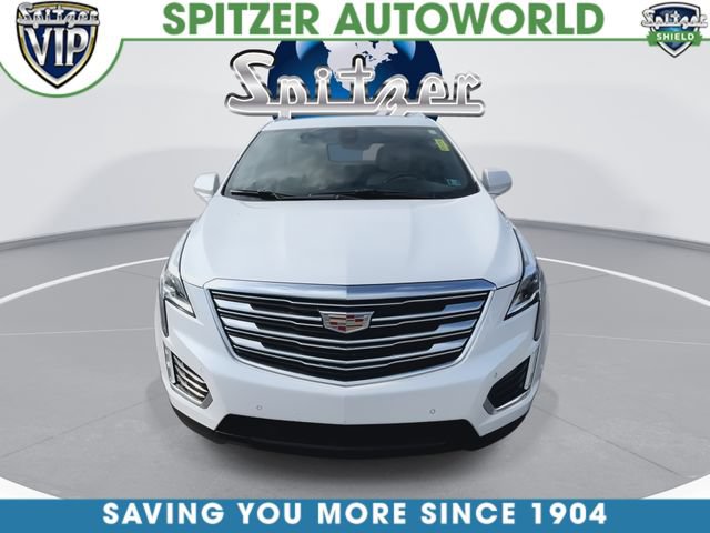 Used 2018 Cadillac XT5 Premium Luxury w/ Driver Assist Package AWD/4WD image 3