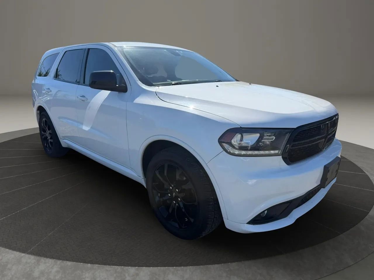 Used 2019 Dodge Durango SXT RWD image 3