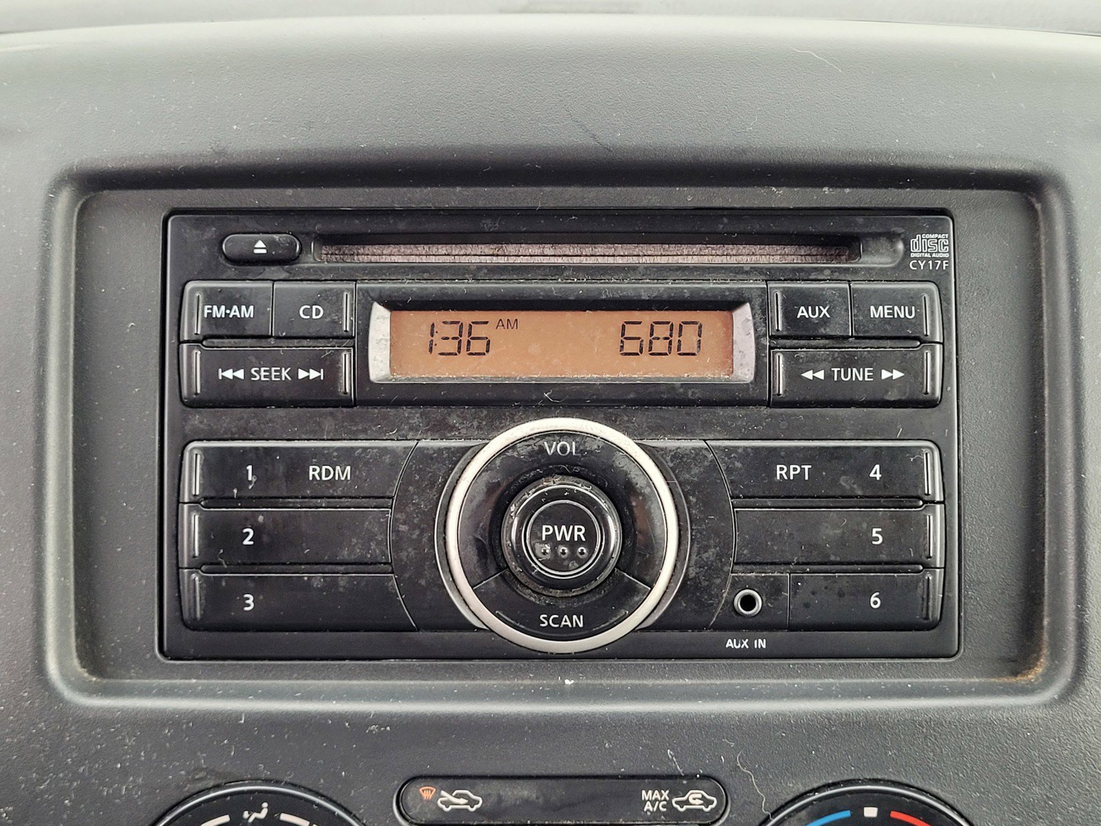 Used 2015 Nissan NV200 S FWD image 11