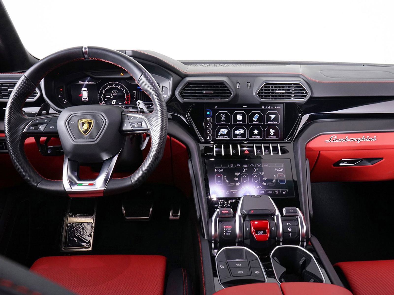 Used 2022 Lamborghini Urus image 23