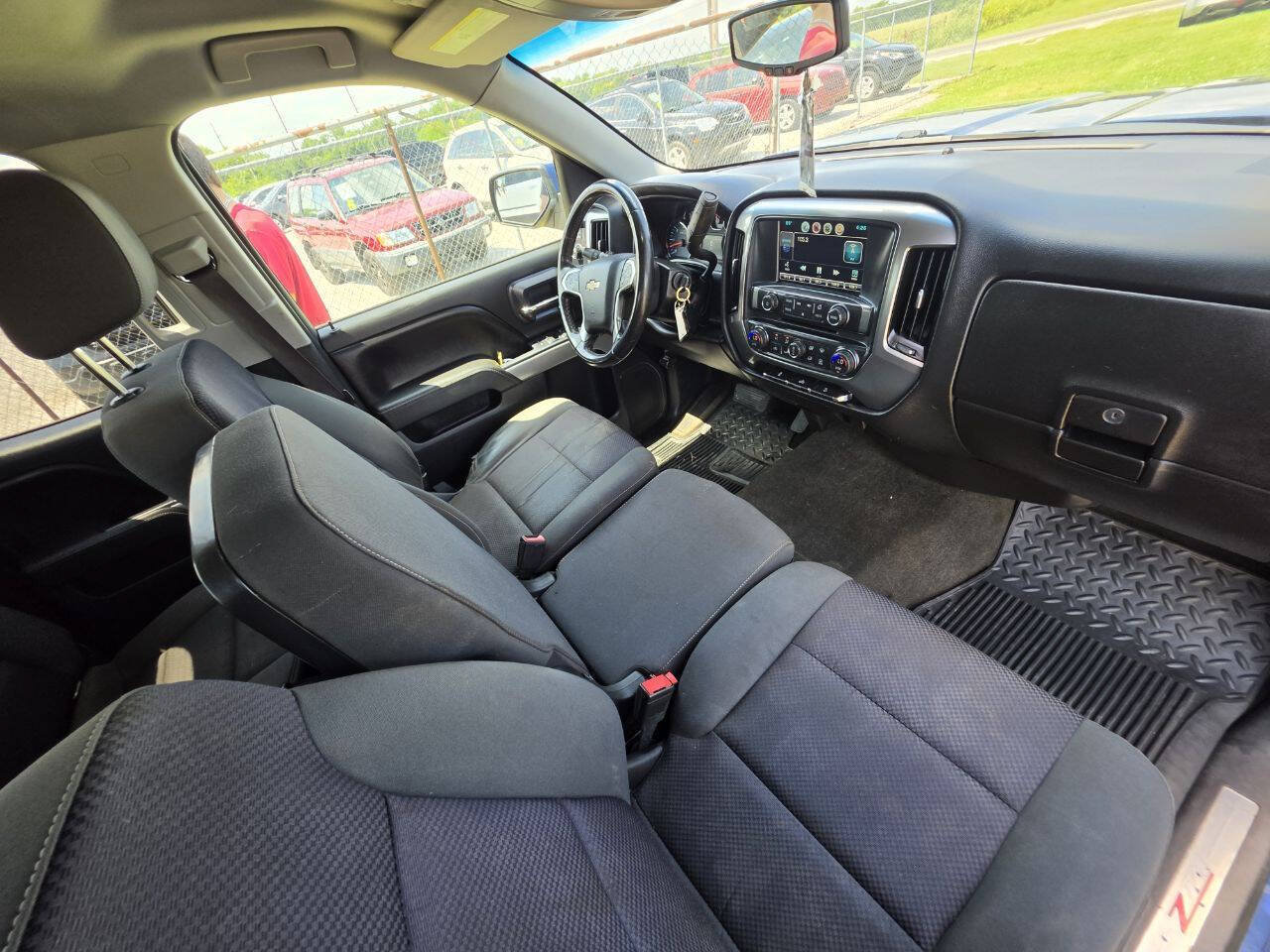 Used 2015 Chevrolet Silverado 1500 LT w/ All Star Edition AWD/4WD image 4