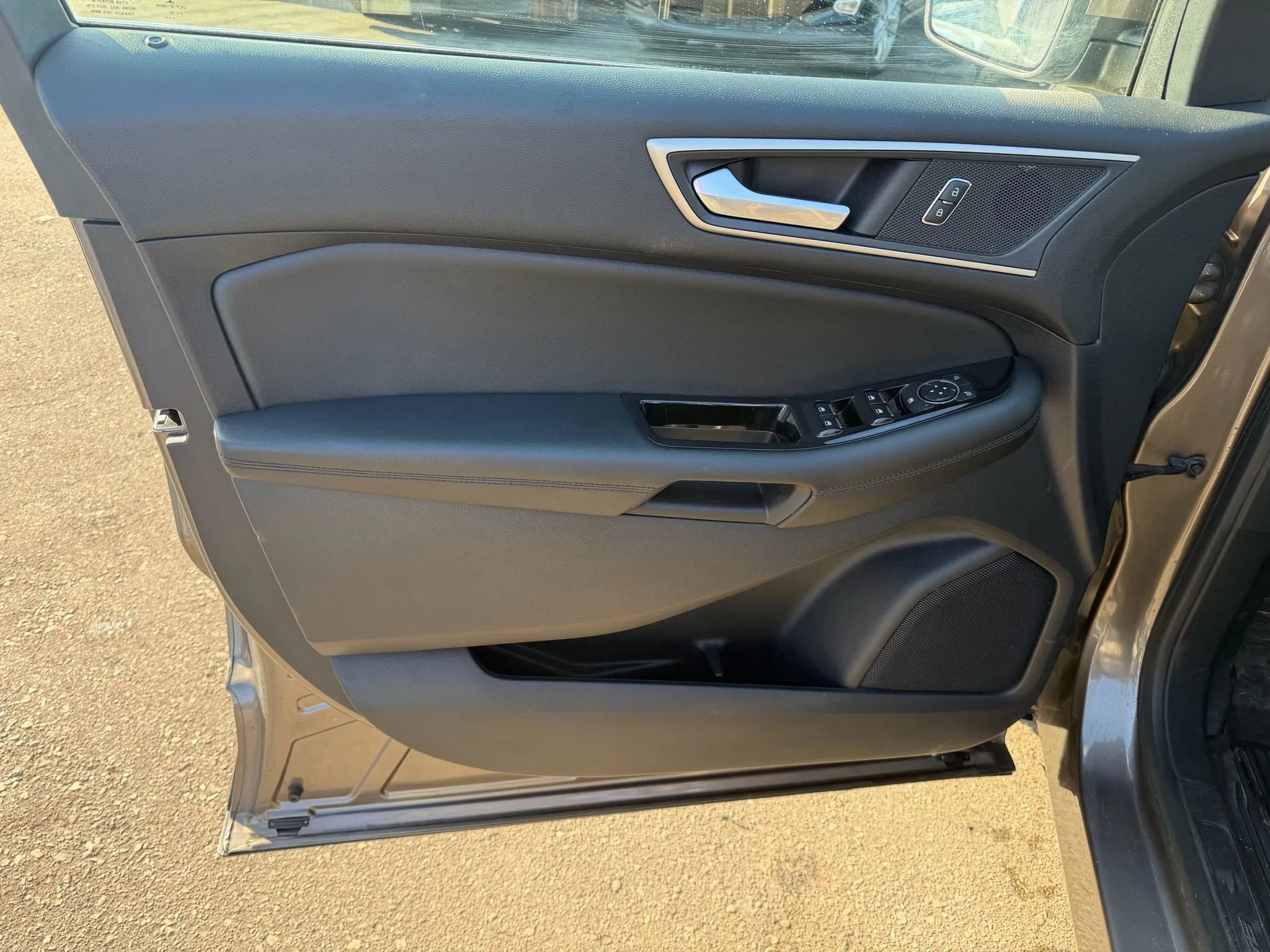 Used 2019 Ford Edge SEL w/ Equipment Group 201A image 33