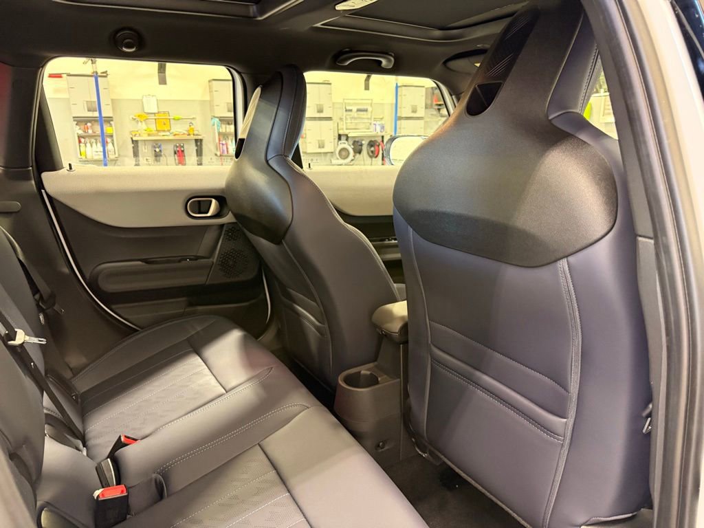 Used 2026 MINI Cooper 4-Door Hardtop FWD image 25