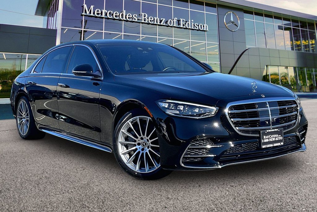 Certified 2023 Mercedes-Benz S 500 4MATIC image 1