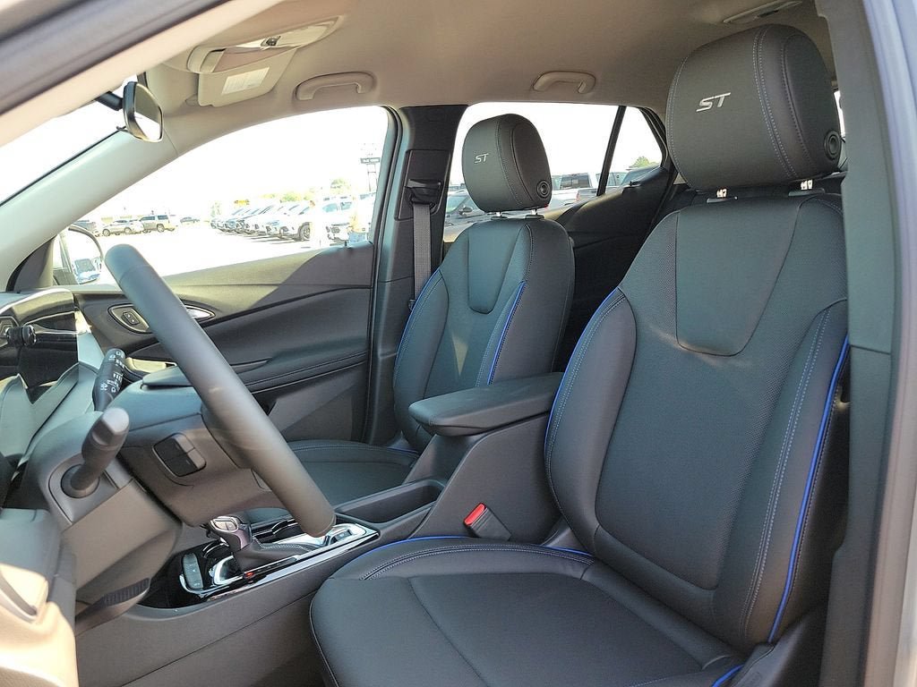 New 2026 Buick Encore GX Sport Touring w/ Advanced Technology Package FWD image 12