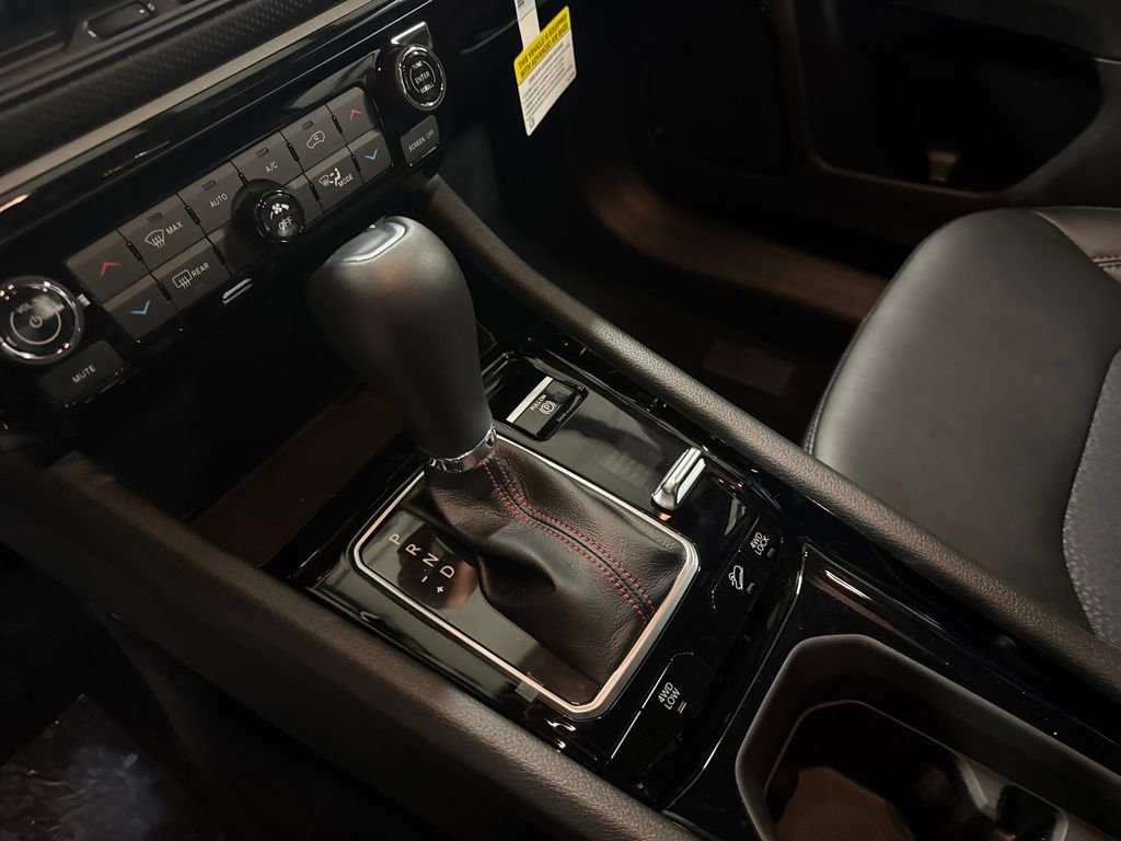 New 2026 Jeep Compass Trailhawk image 24