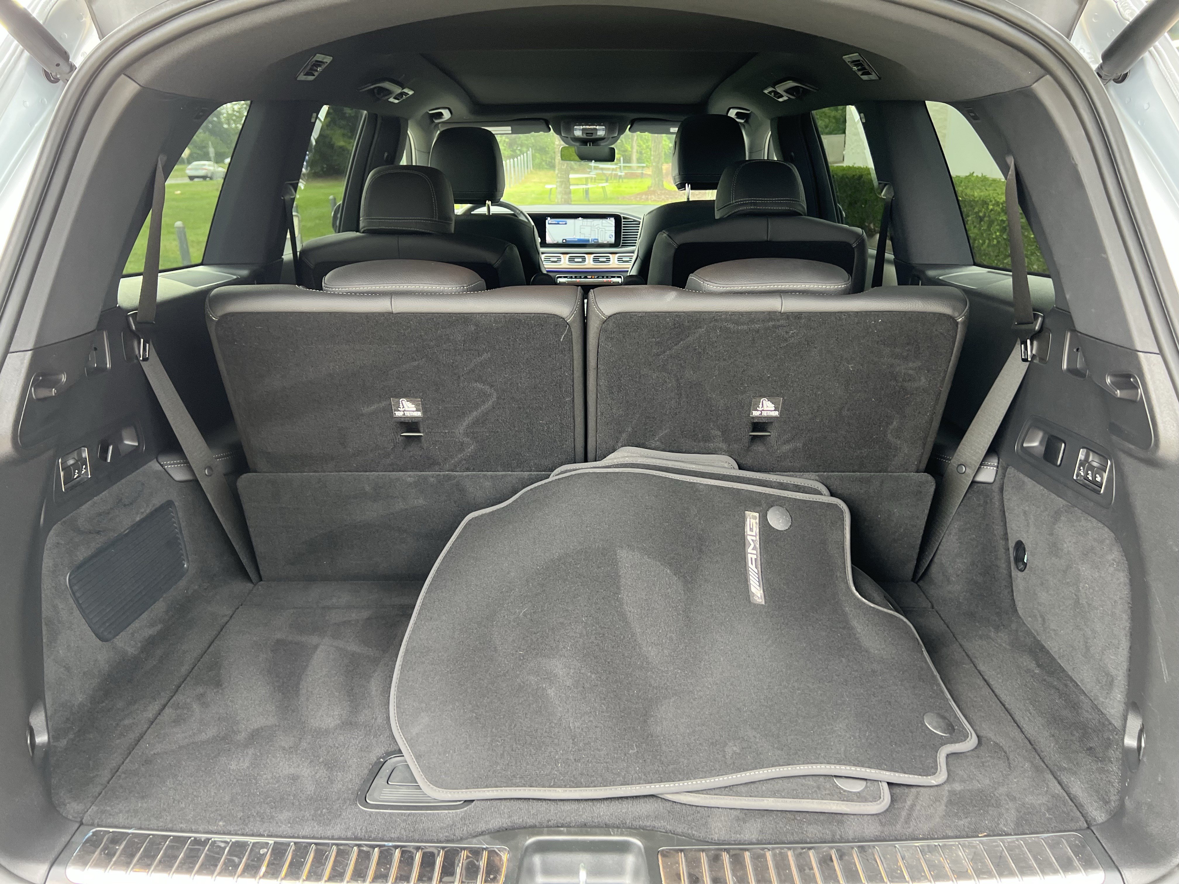 Used 2025 Mercedes-Benz GLS 450 4MATIC w/ AMG Line Exterior image 34