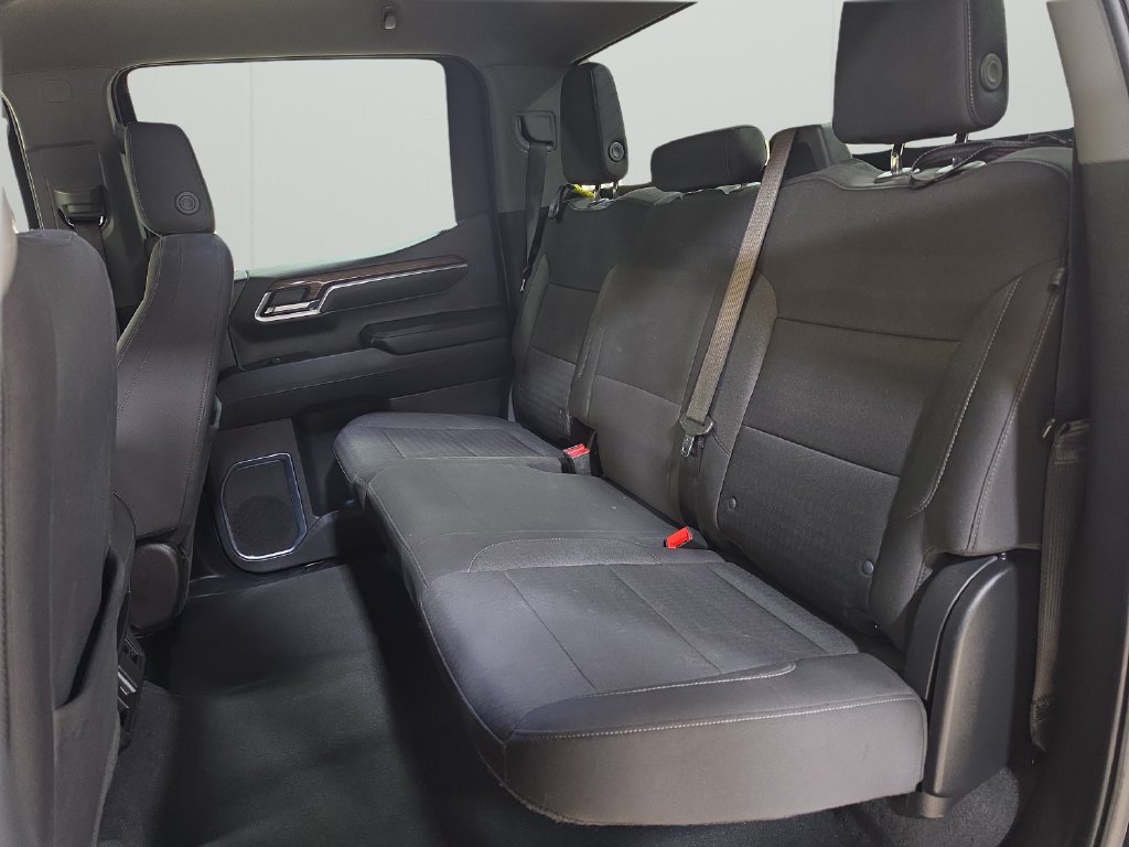 Used 2025 Chevrolet Silverado 1500 LT AWD/4WD image 15