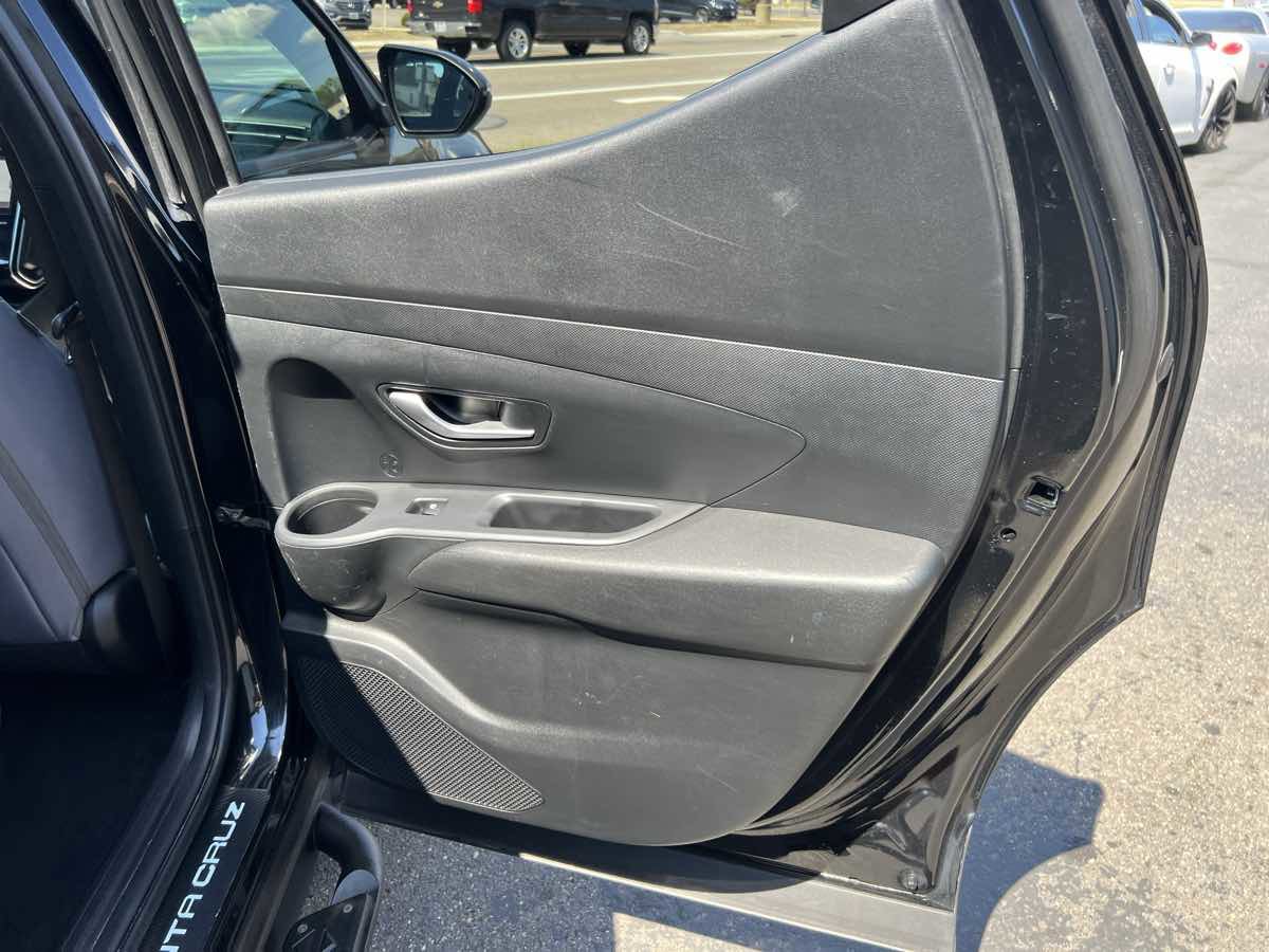 Used 2023 Hyundai Santa Cruz SEL Premium image 17