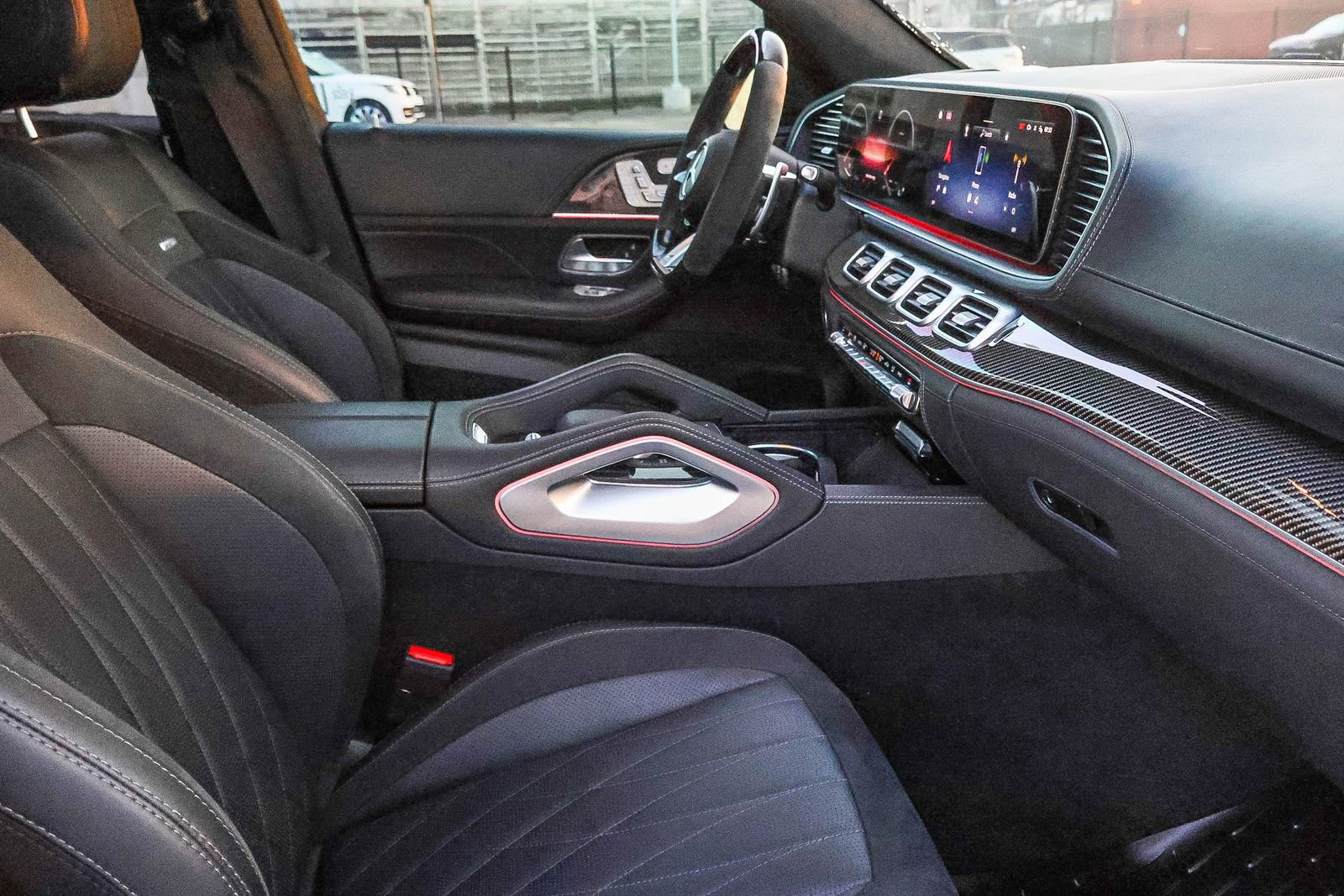 Used 2024 Mercedes-Benz GLS 63 AMG 4MATIC image 14