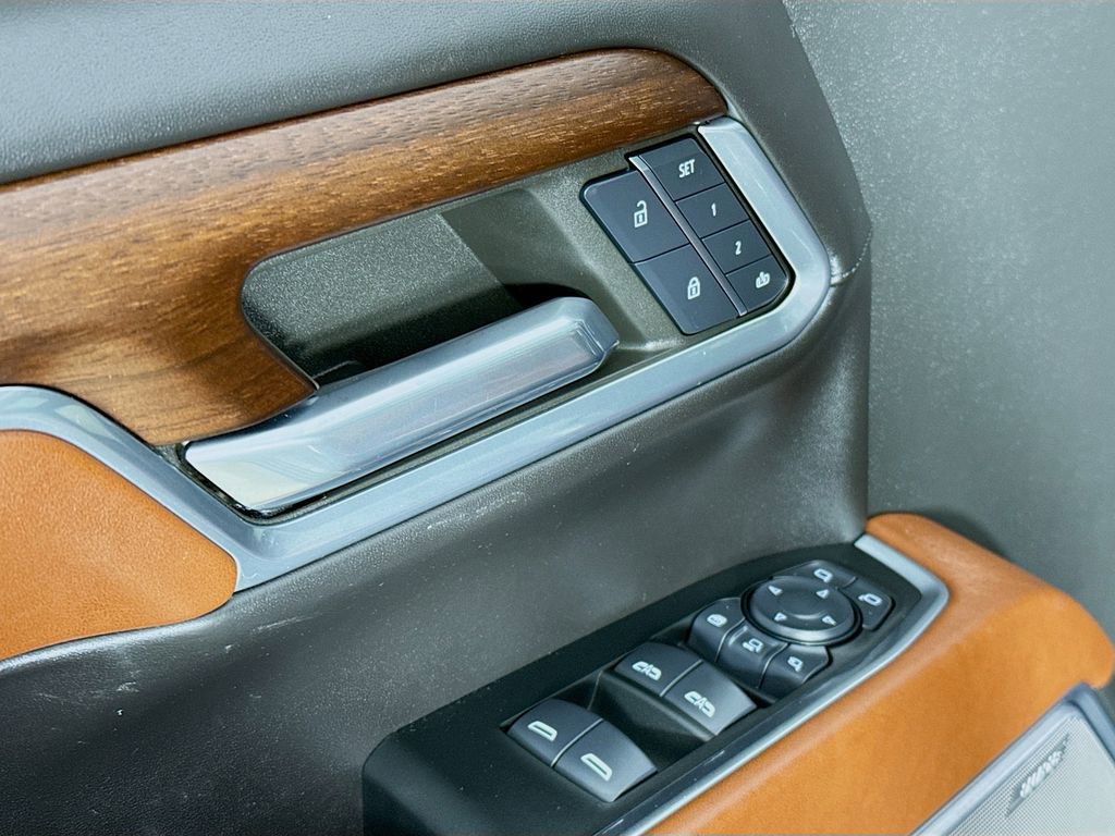 Used 2024 GMC Sierra 2500 Denali Ultimate image 20
