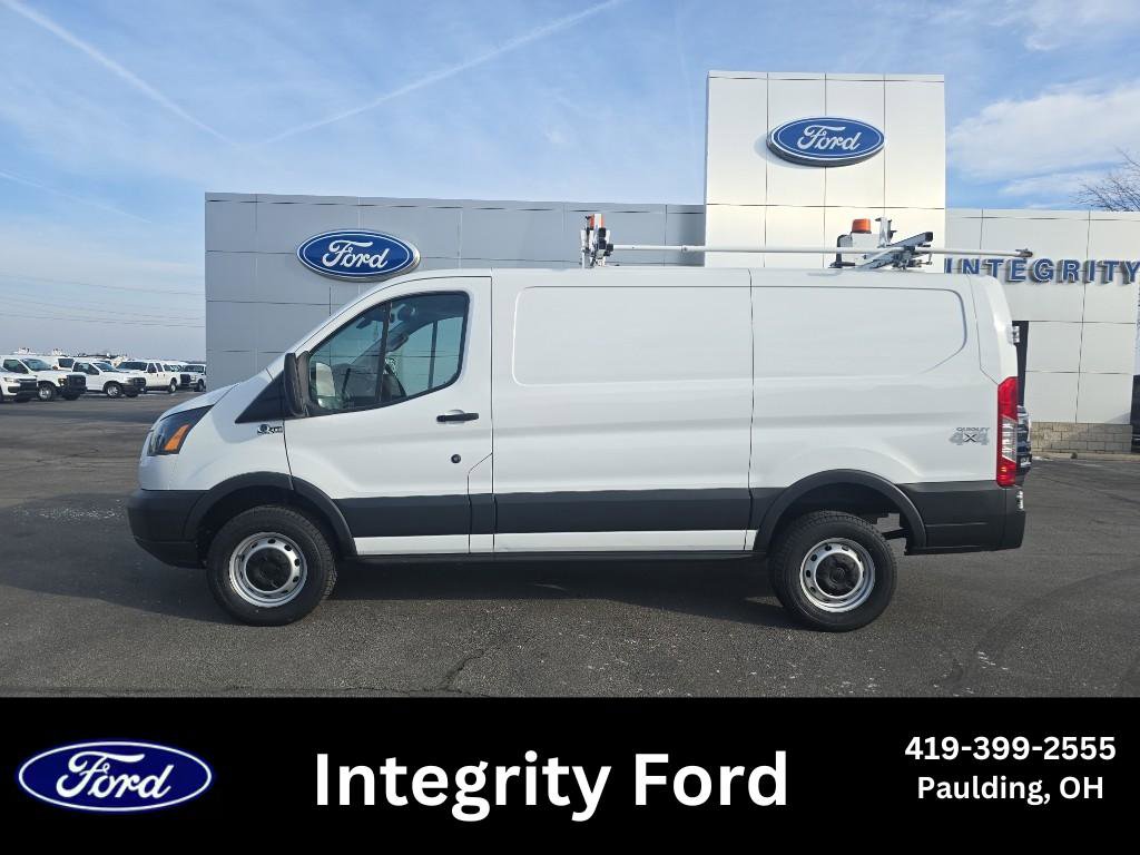Used 2017 Ford Transit 250 130 Low Roof image 1