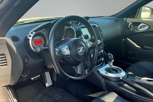 Used 2012 Nissan 370Z Touring w/ Sport Pkg image 15