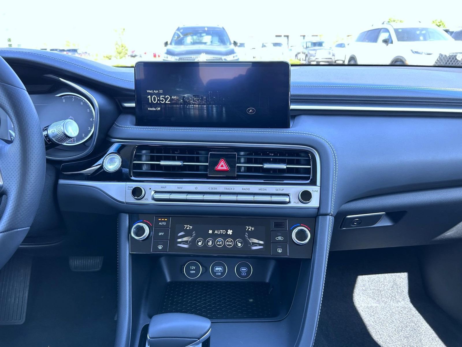 Certified 2026 Genesis G70 2.5T AWD/4WD image 13