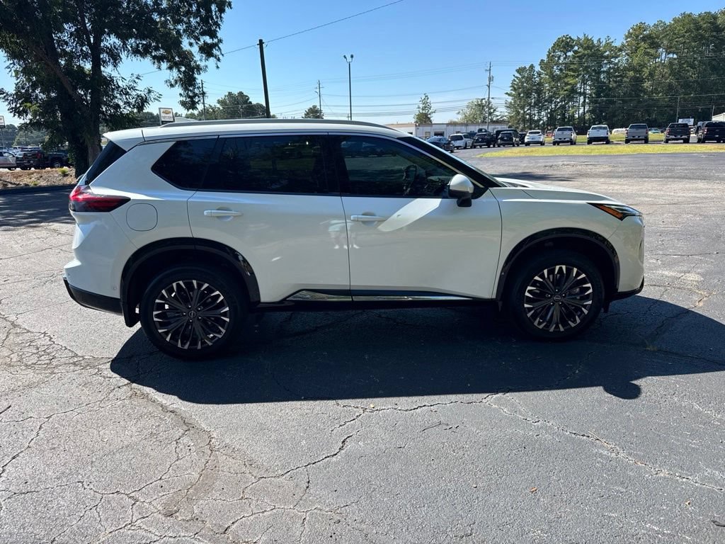 Used 2026 Nissan Rogue Platinum w/ Tech Package AWD/4WD image 13