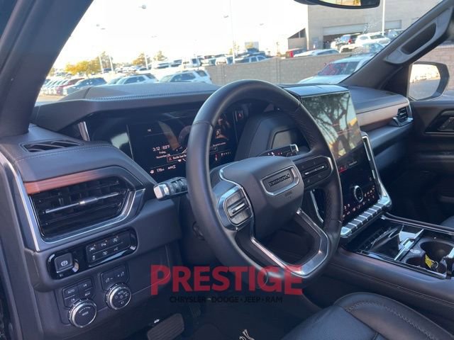 Used 2025 GMC Yukon XL Denali image 37