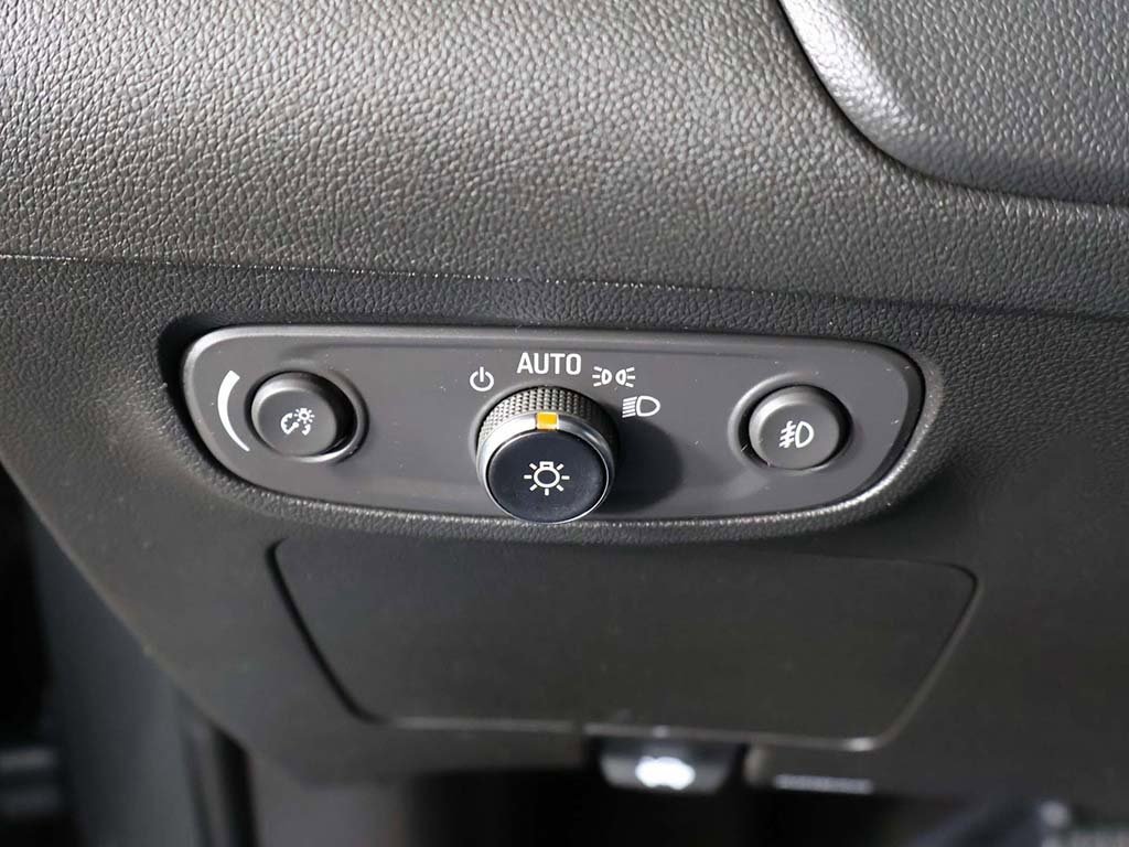 Used 2022 Buick Encore GX Preferred image 30