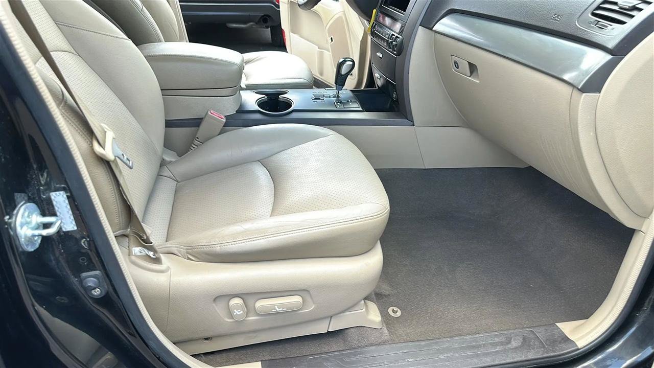 Used 2009 Kia Borrego EX w/ Premium Pkg RWD image 31