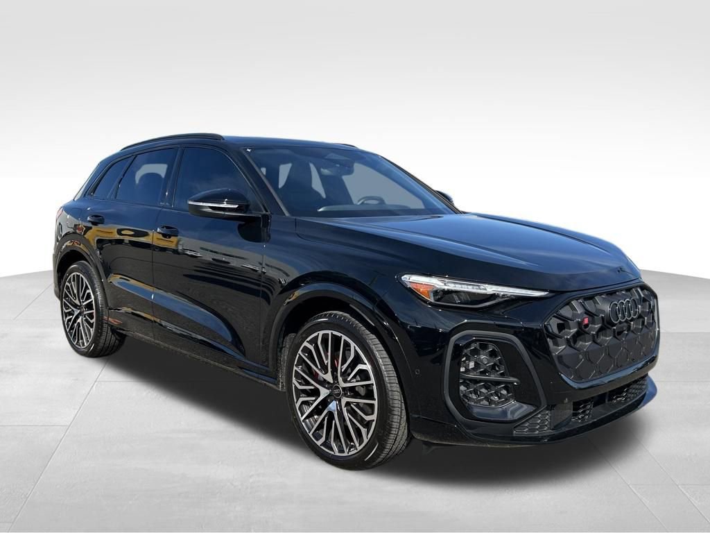 Certified 2025 Audi SQ5 Premium Plus w/ Premium Plus Package image 7